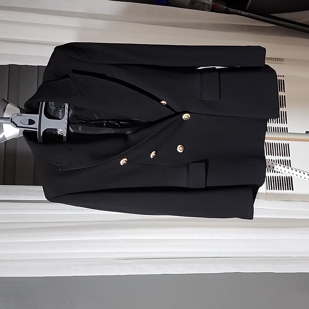 Zara blazer size S.